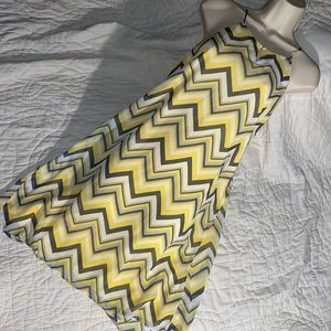 Super cute pull over summer dress size M